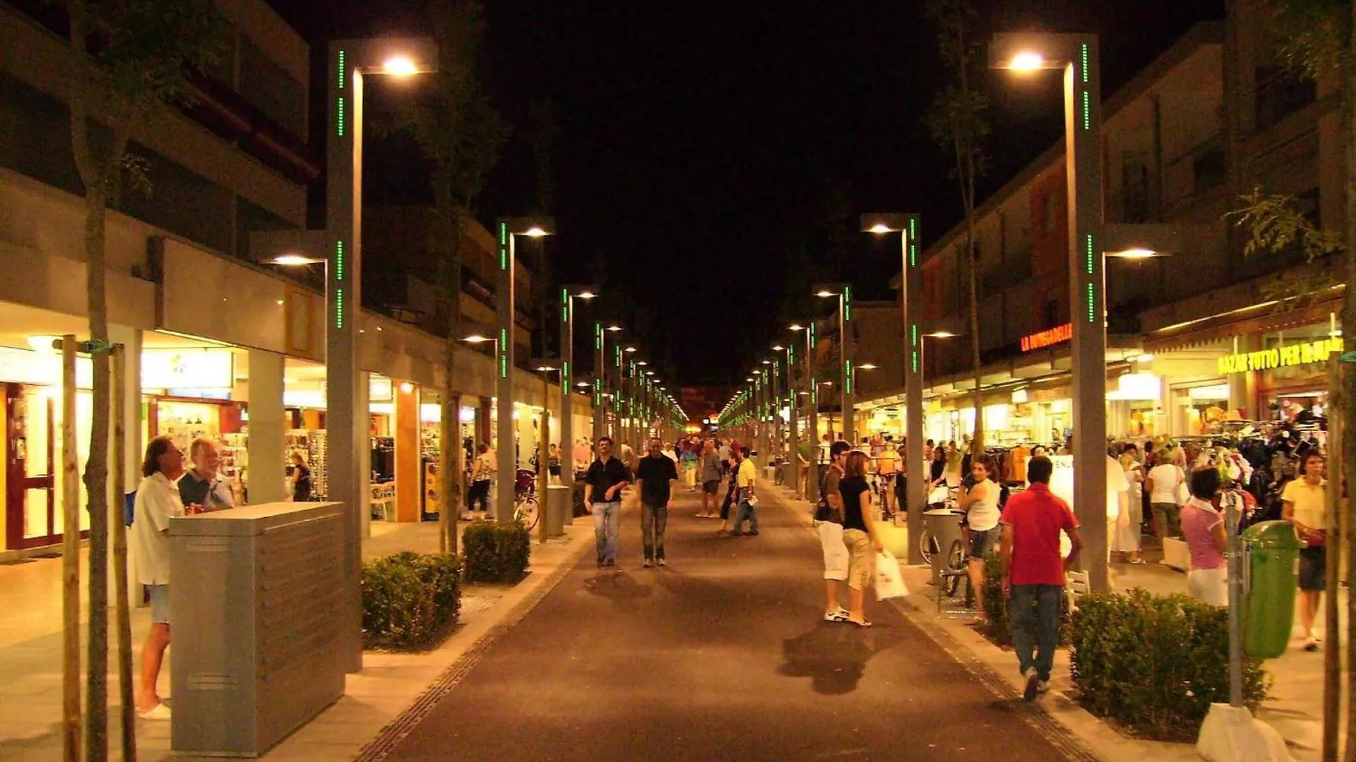 Comfort And Sea View - Beahost Bibione Italy