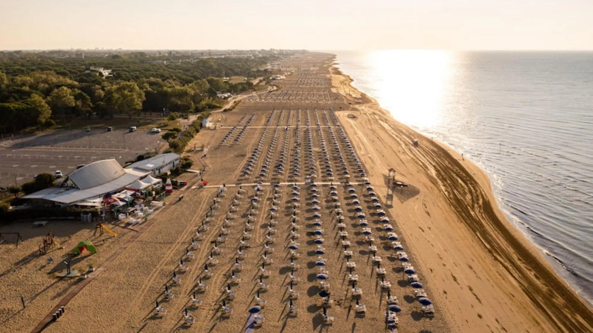 Comfort And Sea View - Beahost Bibione Italy